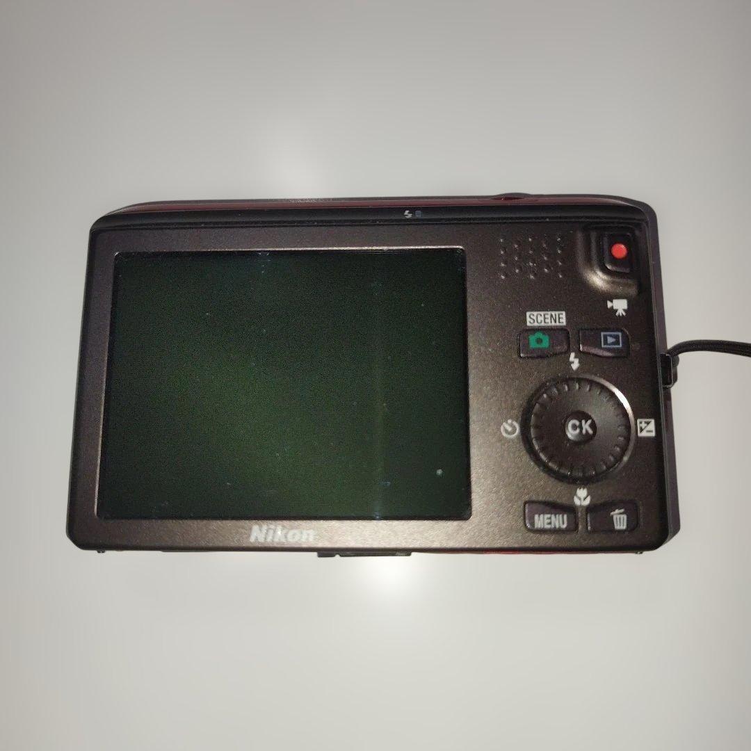 Nikon COOLPIX S6300 赤