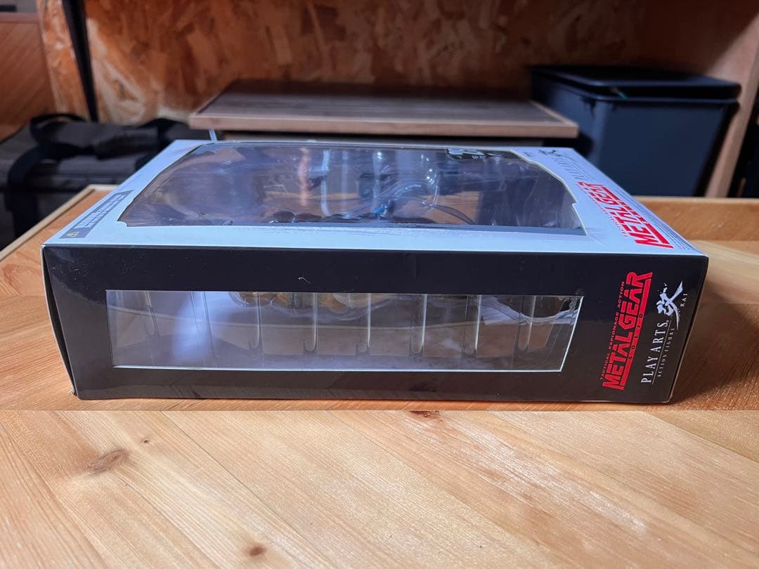 【momo】 サイボーグ忍者　プレイアーツ改　フィギュア