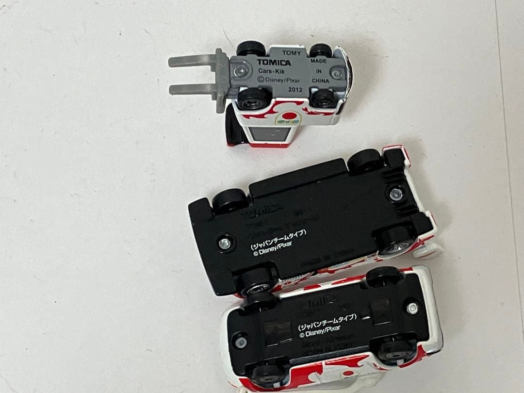 カーズ  トミカ　ジャパンチーム　シュウ　トドロキ　マッハ　マツオ　キック