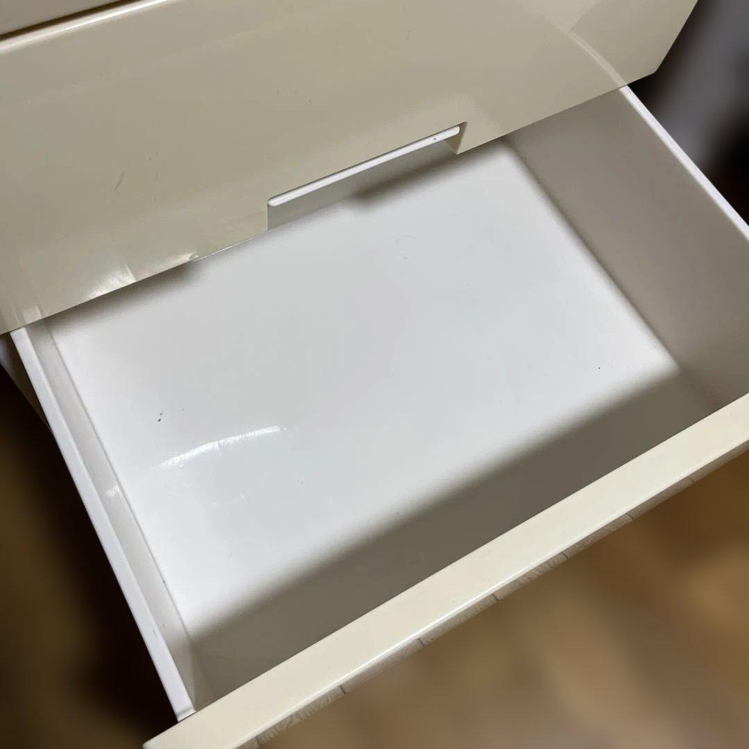 Fits 衣装ケース　4段　クリーム　ベージュ