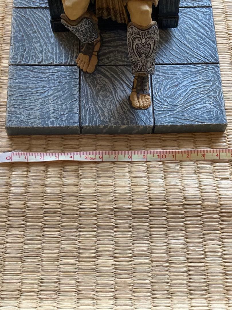 コナン　　フィギュア　中古