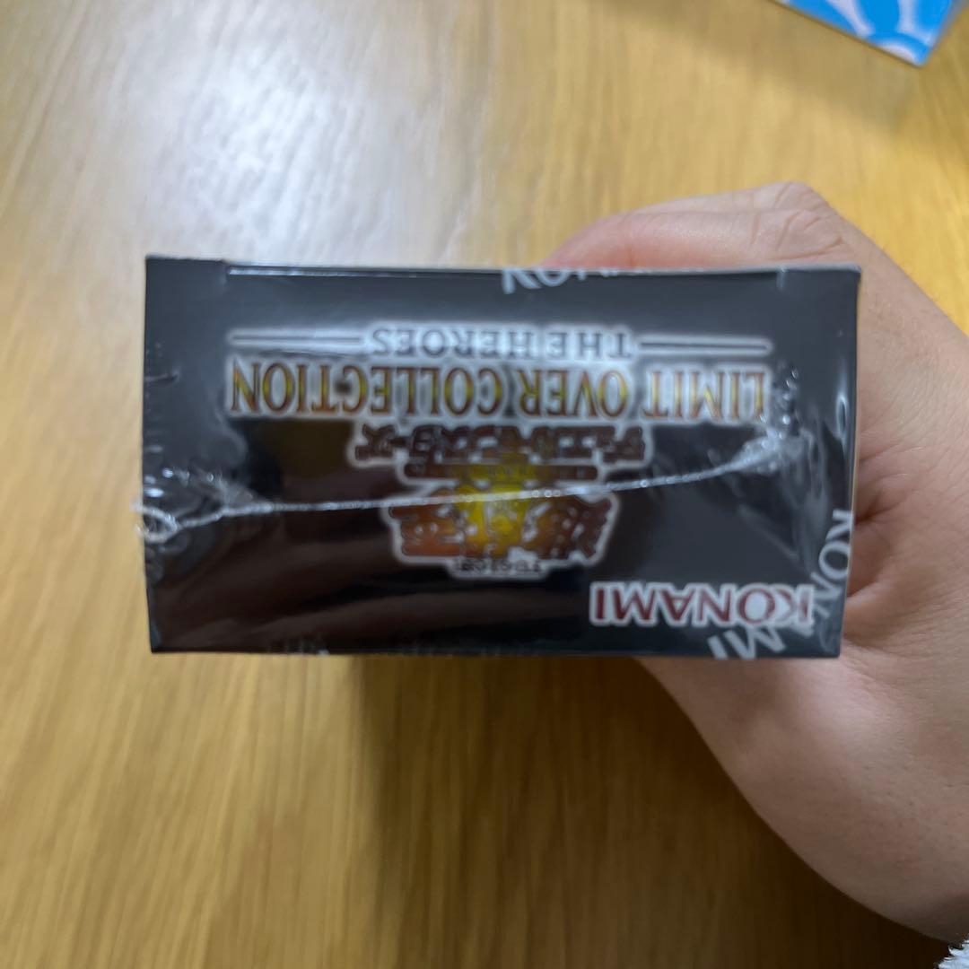 【新品・未開封シュリンク付き】遊戯王リミットオーバーコレクション