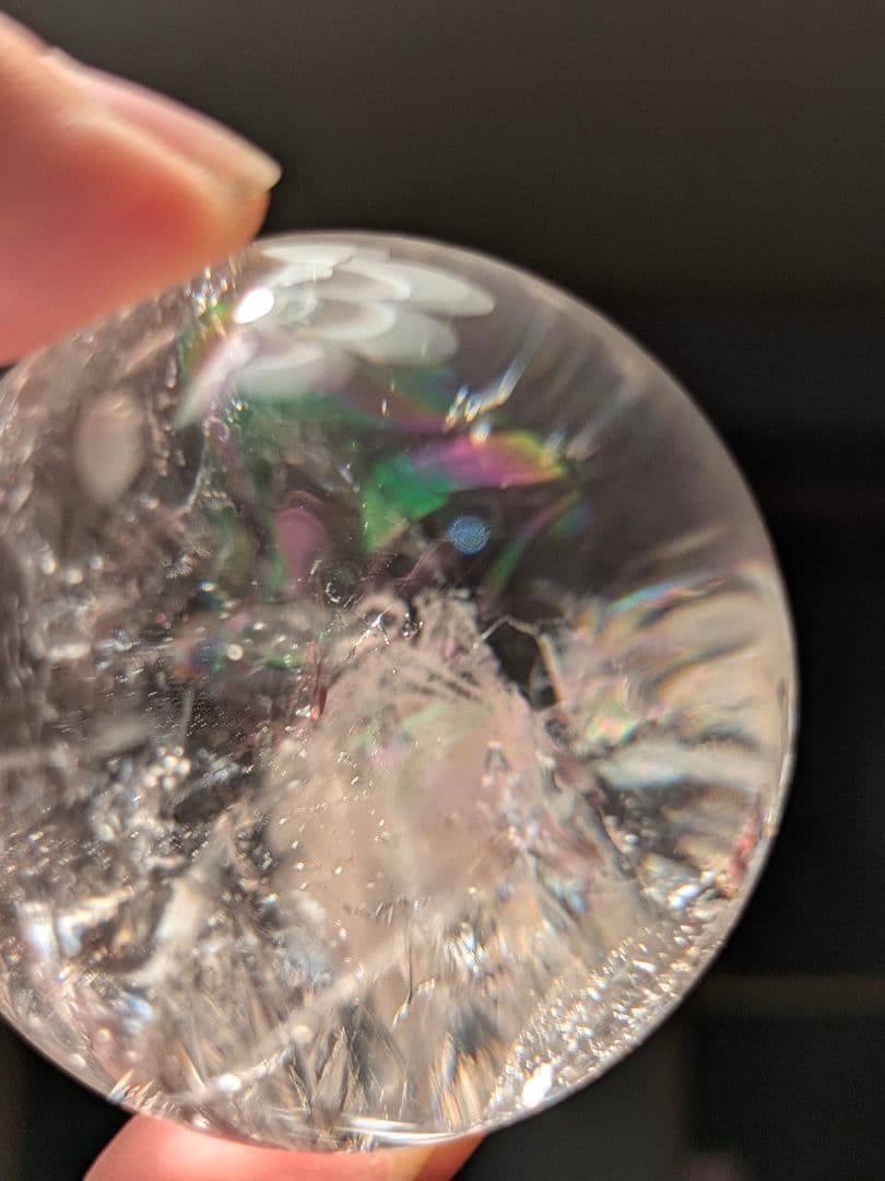 レムリアン水晶　スフィア　コロンビア産　赤いオーラライト有　47.2ミリ