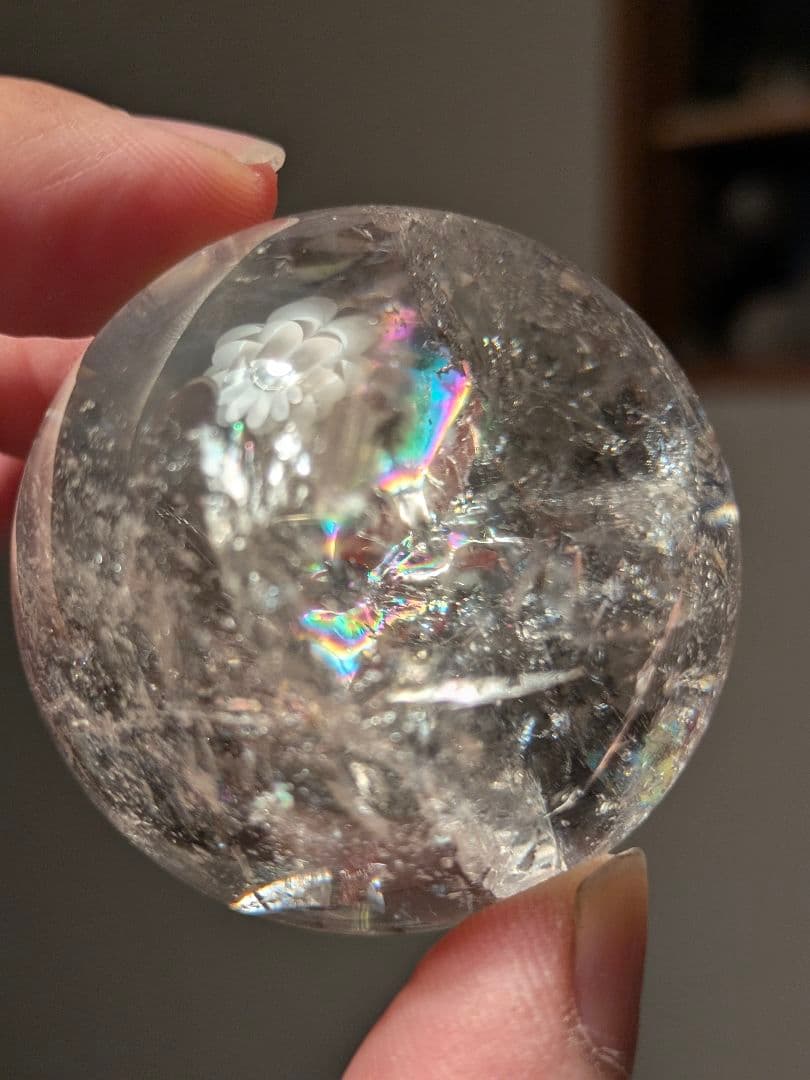 レムリアン水晶　スフィア　コロンビア産　赤いオーラライト有　47.2ミリ