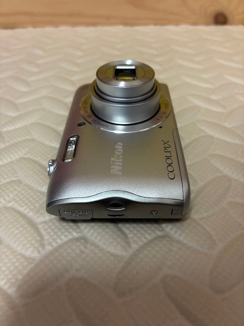nikon&ニコン　coolpix a300 デジタルカメラ