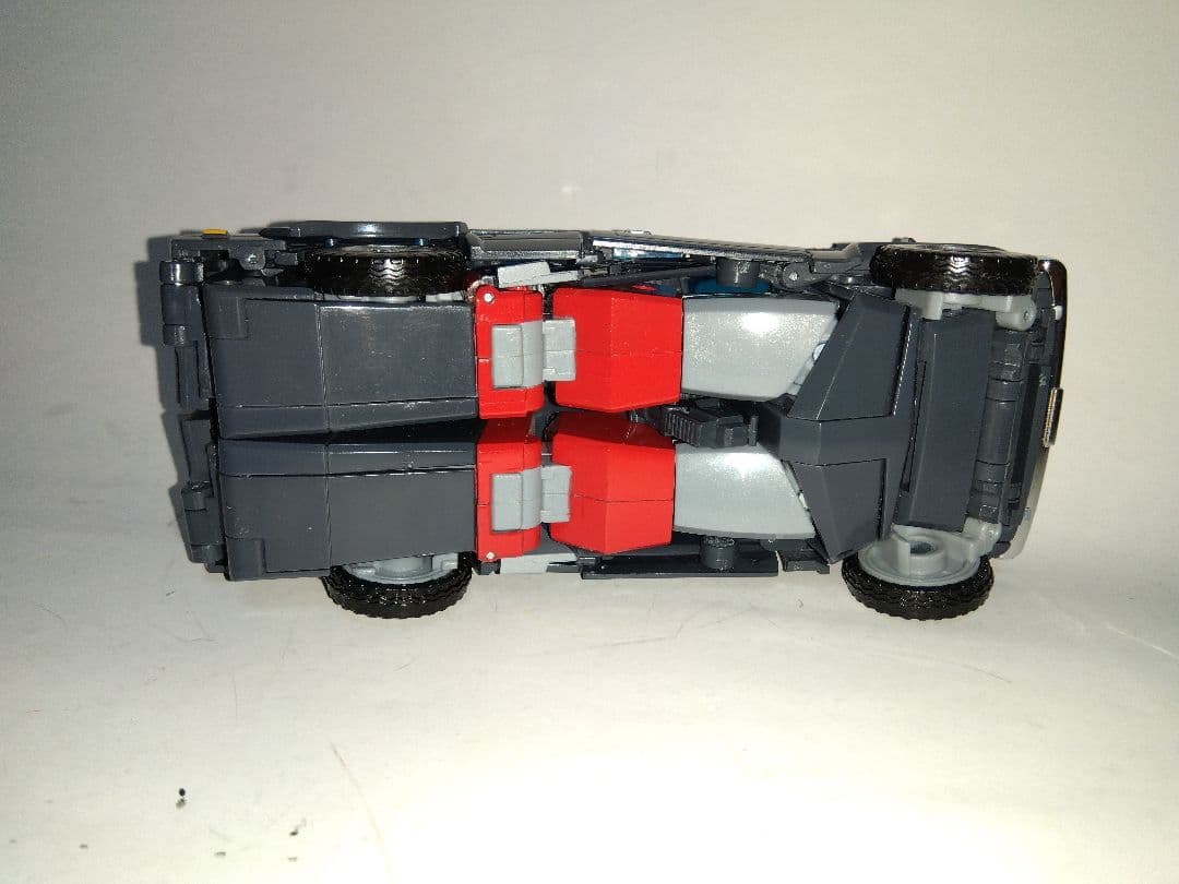 トランスフォーマー トレイルブレーカー マスターピース MP-56