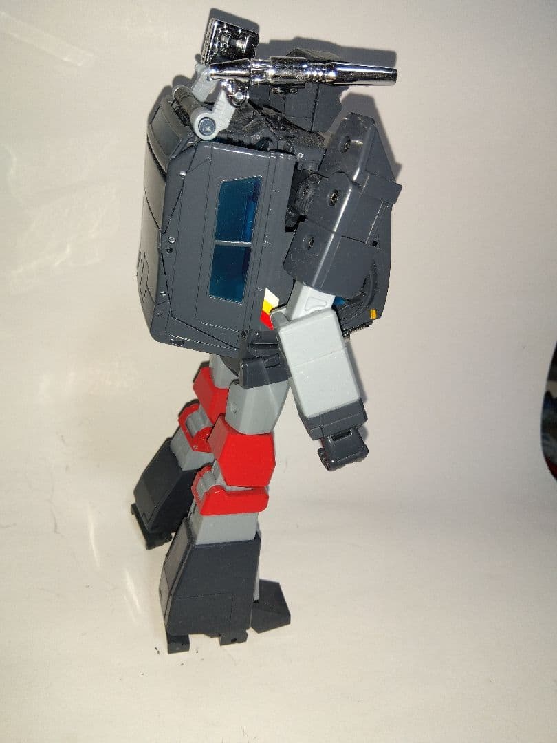 トランスフォーマー トレイルブレーカー マスターピース MP-56
