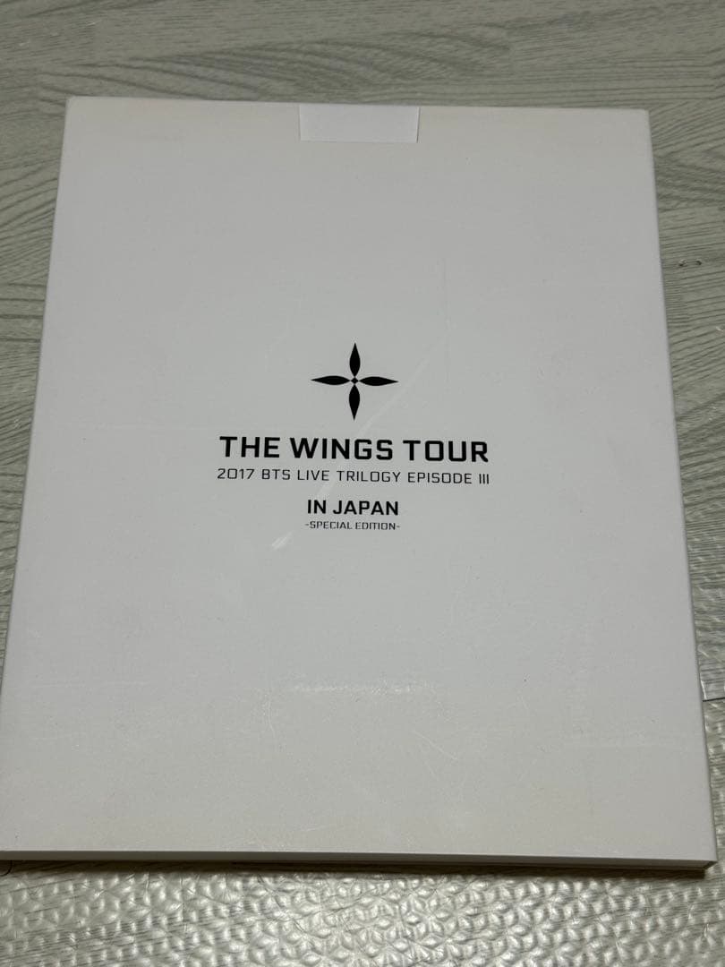 THE WINGS TOUR 2017 IN JAPAN プレミアムポストカード