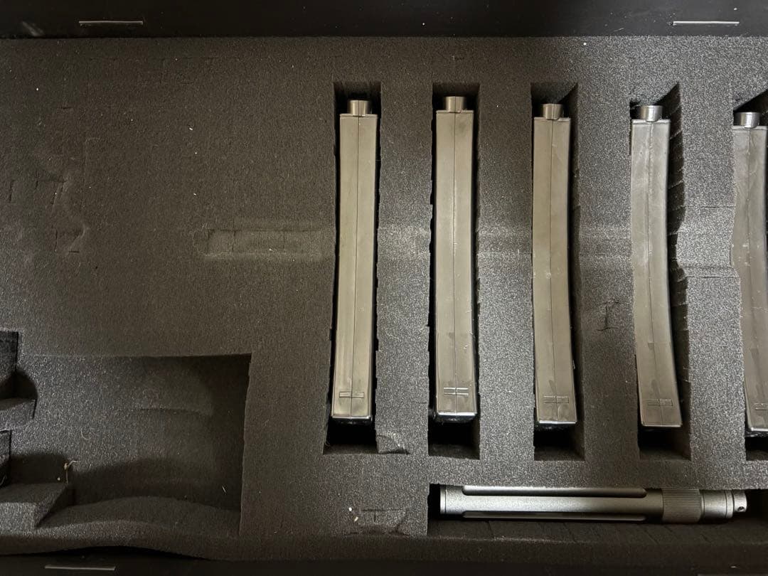 東京マルイ　MP5K HC エアソフト97仕様　ハードガンケース付き