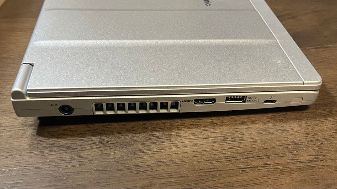 Panasonic Let’s note 第11世代　バッテリー良好　美品