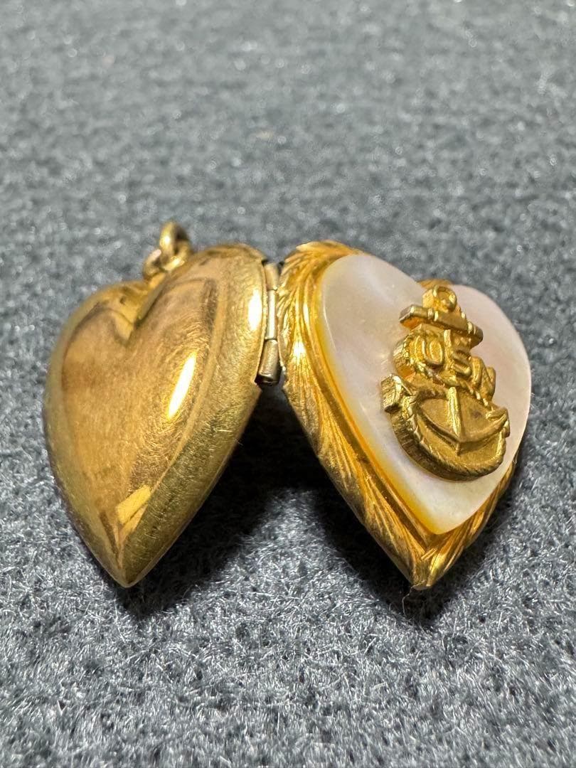 米軍実物 SWEETHEART JEWELRY USNチャーム