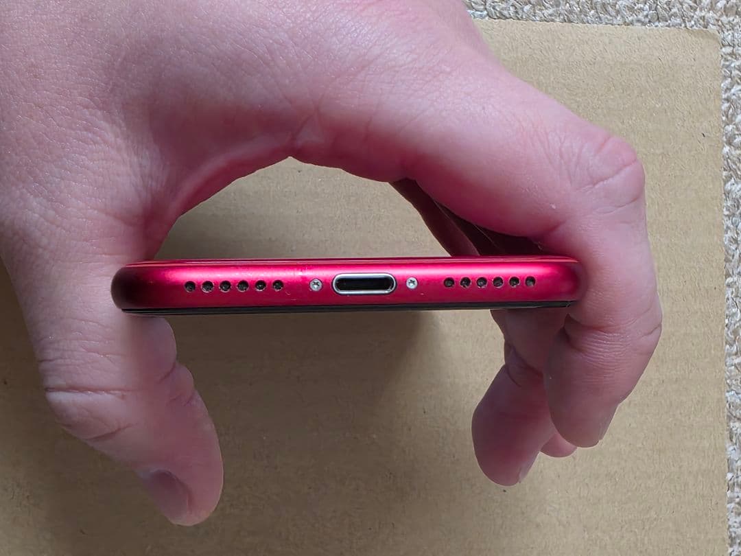 iPhone8 256GB red SIMフリー