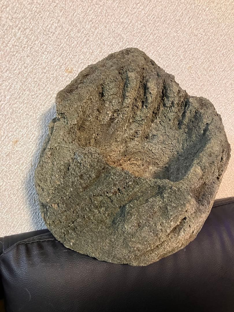 山渓鉢　軽石鉢　ガーデニング　苔　山野草　盆栽　多肉植物　テラリウム　溶岩石
