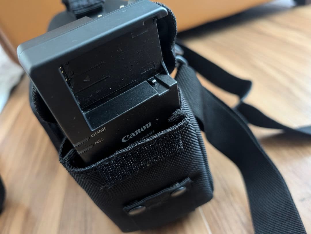 Canon EOS Kiss X4 デジタル一眼レフ おまけ有 1月末迄販売予定