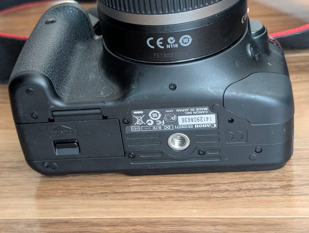 Canon EOS Kiss X4 デジタル一眼レフ おまけ有 1月末迄販売予定