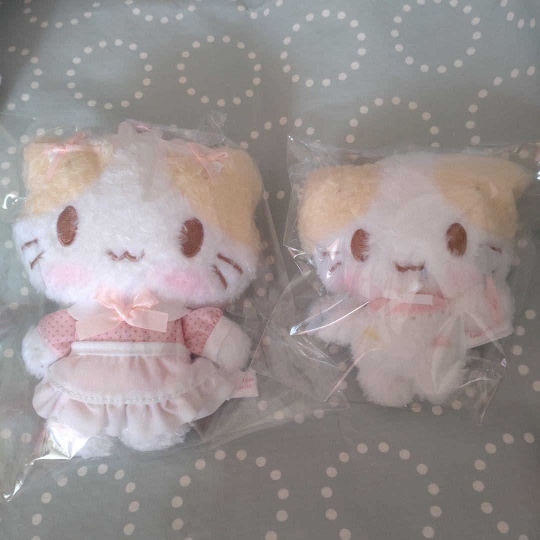 マシュマロみたいなふわふわにゃんこ　メイド　ふるふるマスコット　サンリオ　ねこ