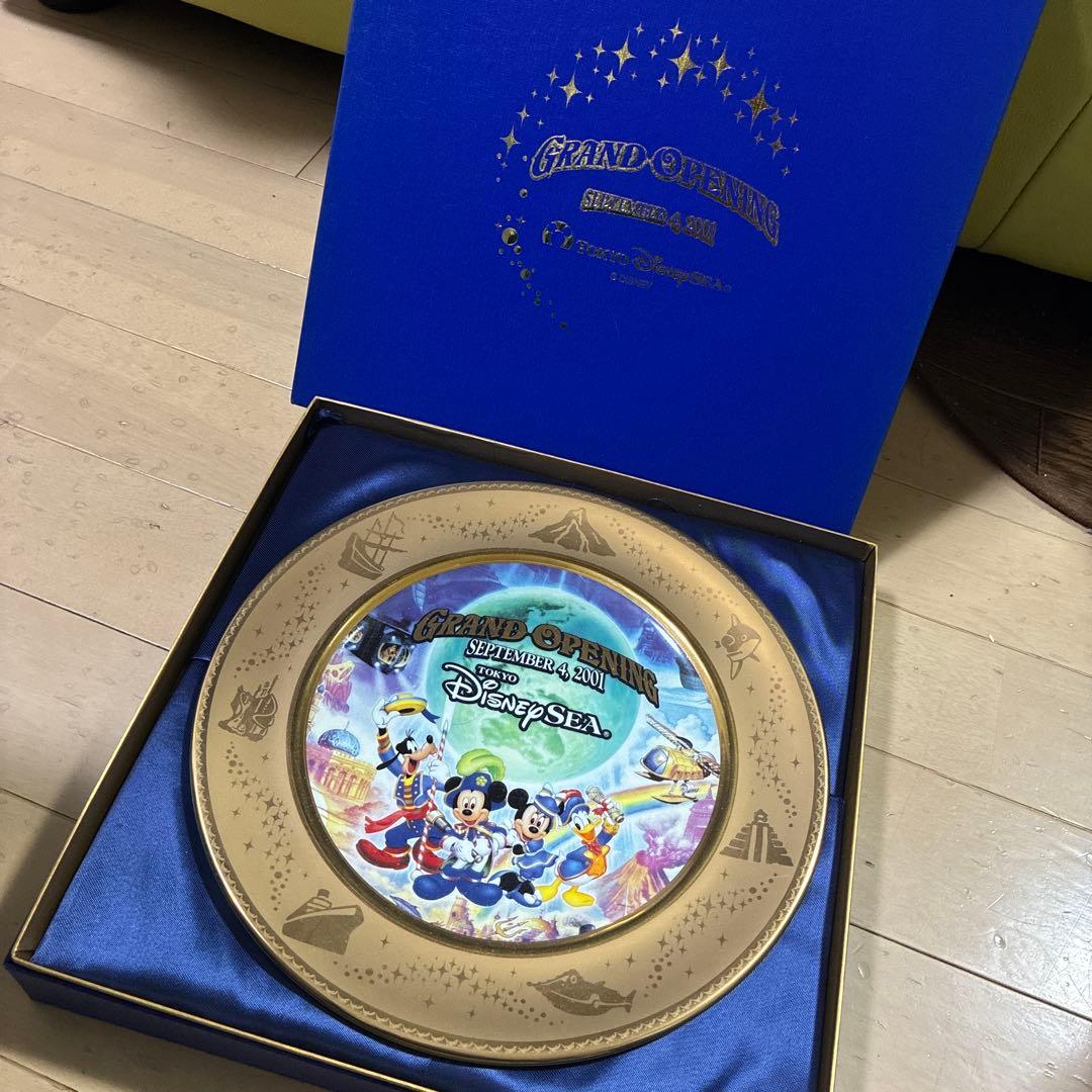 ディズニーシー　オープニング　フィギュア　3000個限定　お皿　プレート