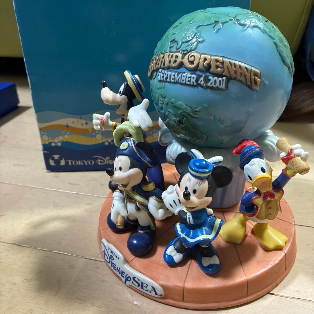 ディズニーシー　オープニング　フィギュア　3000個限定　お皿　プレート