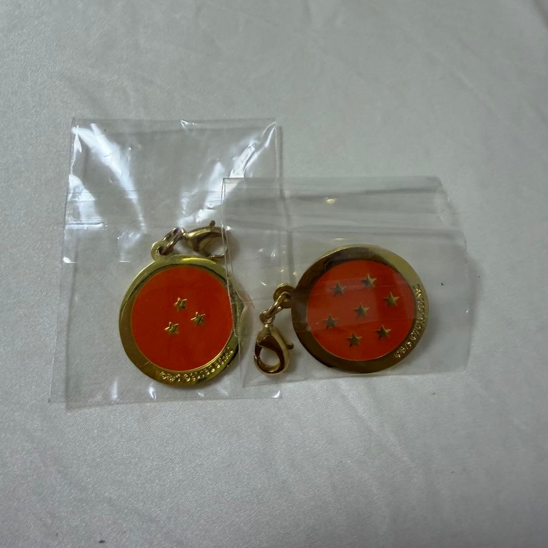 キーホルダー・アクリルキーホルダー Dragonball l charm Gogeta piccolo