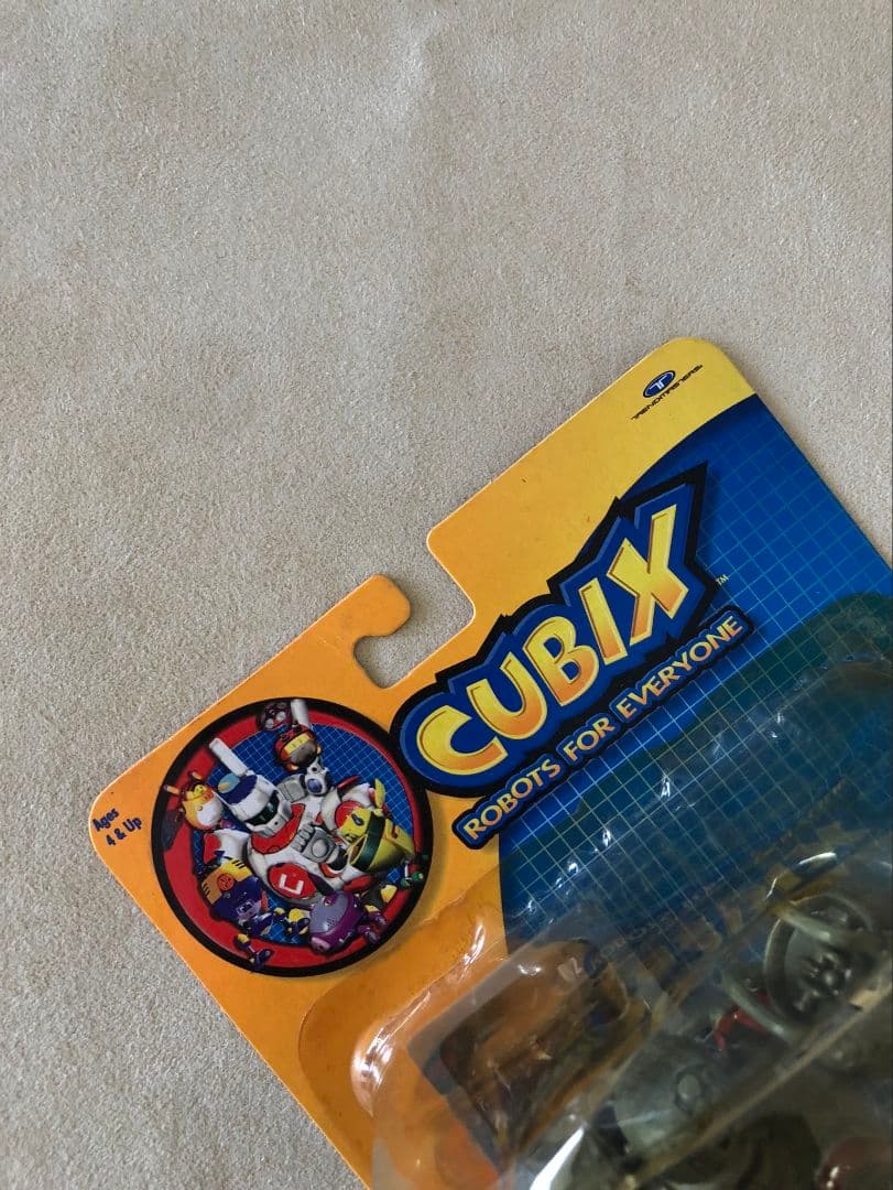 【希少】CUBIX KOLOSSAL フィギュア Trendmasters社製