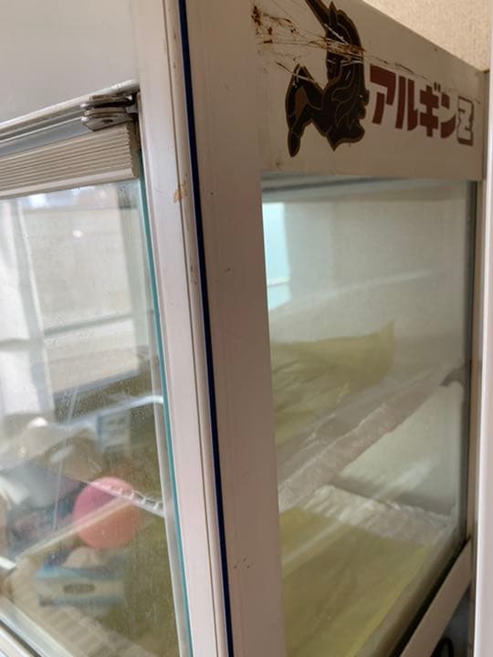 お値下げ中　セミアンティーク 昭和　冷蔵庫　キャビネット　飾り棚