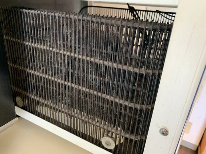 お値下げ中　セミアンティーク 昭和　冷蔵庫　キャビネット　飾り棚