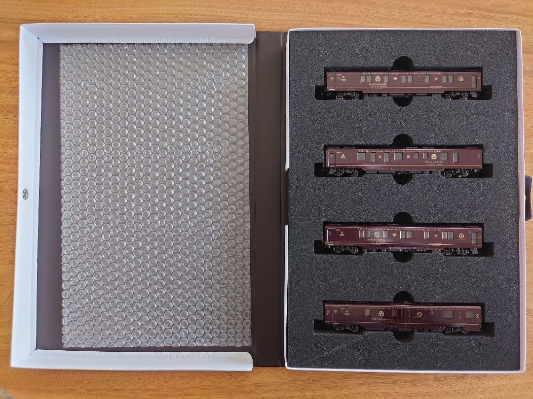 【未使用】　KATO 10-1519 ななつ星 in 九州 などなど