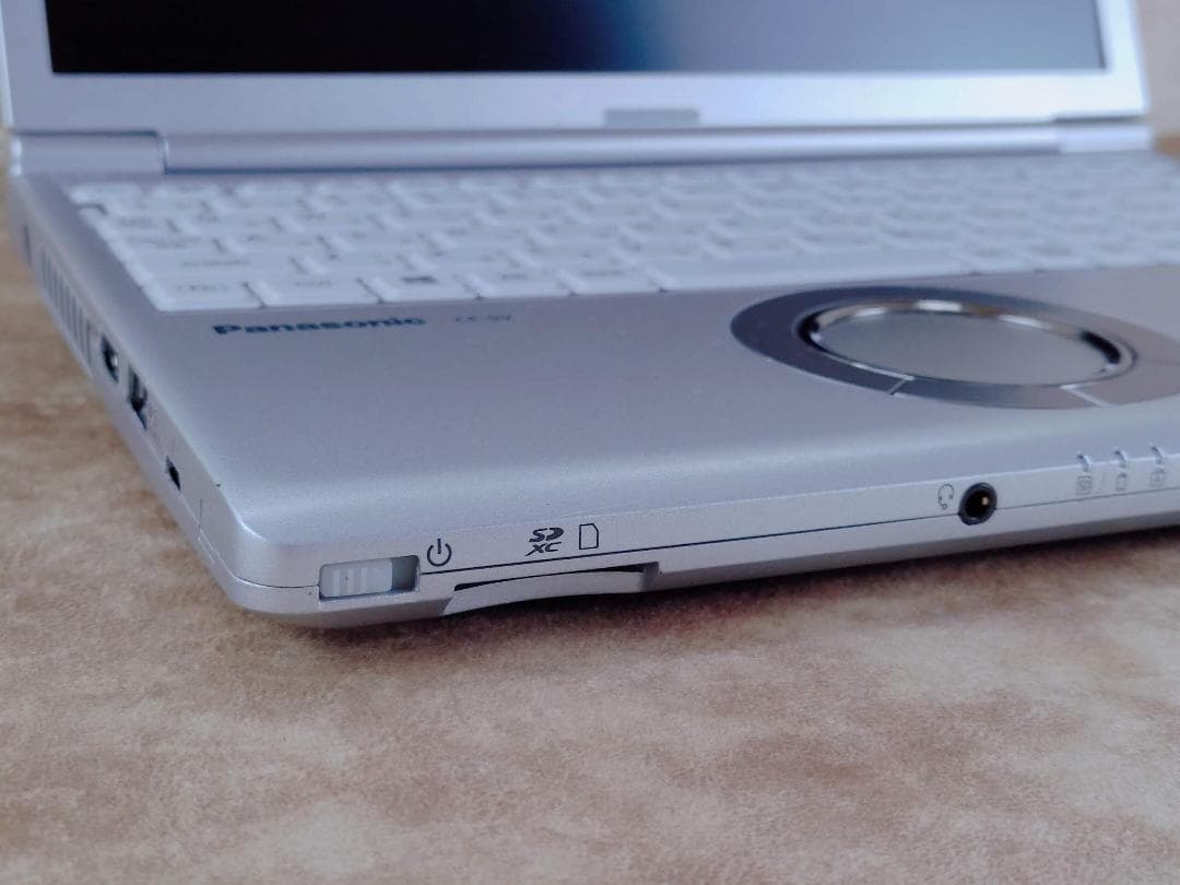 【ジャンク】Let’s note CF-SV9 通電不可