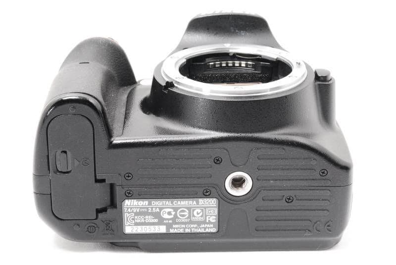 Nikon D3200 ガイド機能 一眼レフカメラ スマホ転送 シングルレンズ