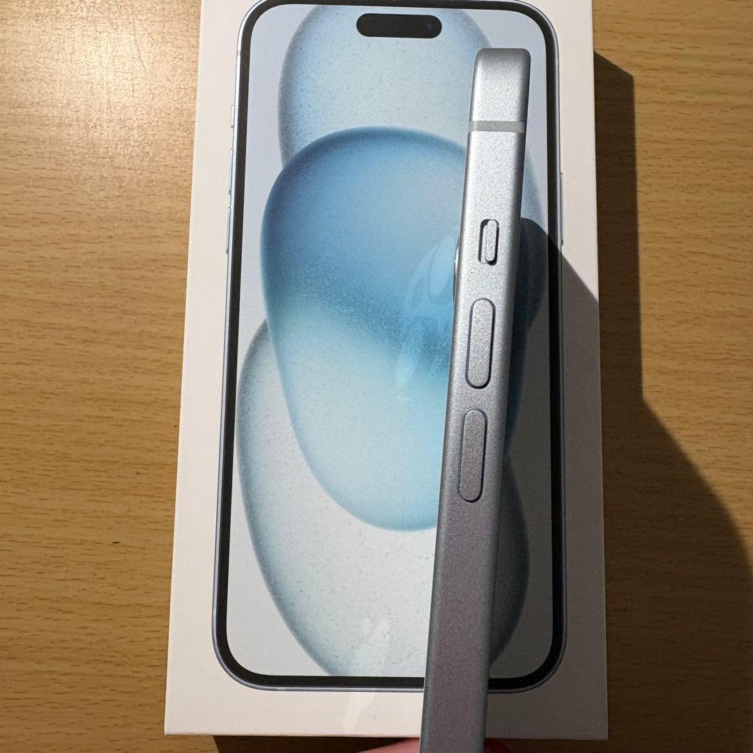 iPhone15Plus 美品128GBブルー 本体箱 付属品有り SIMフリー