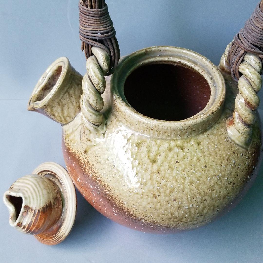 信楽焼 民芸土瓶置物 花入れ 高さ４４cm（つるの高さは含みません）