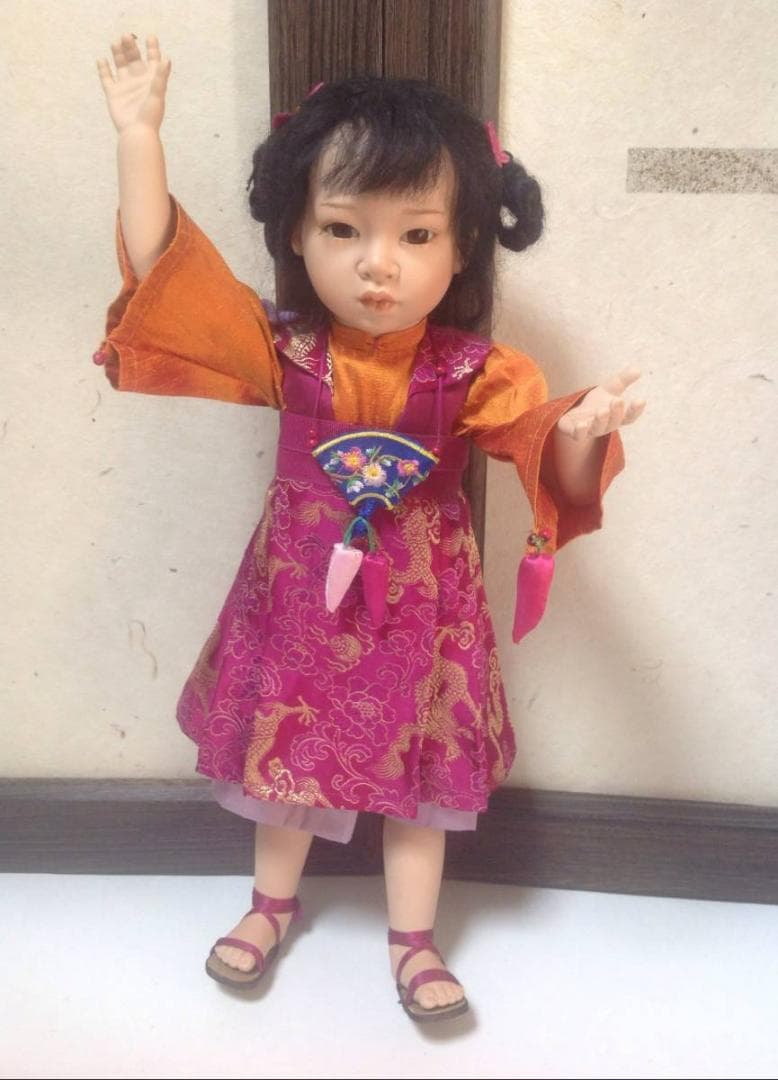 人形ビスクドール CHRISTA CANZIO LITTLE BUTTERFLY