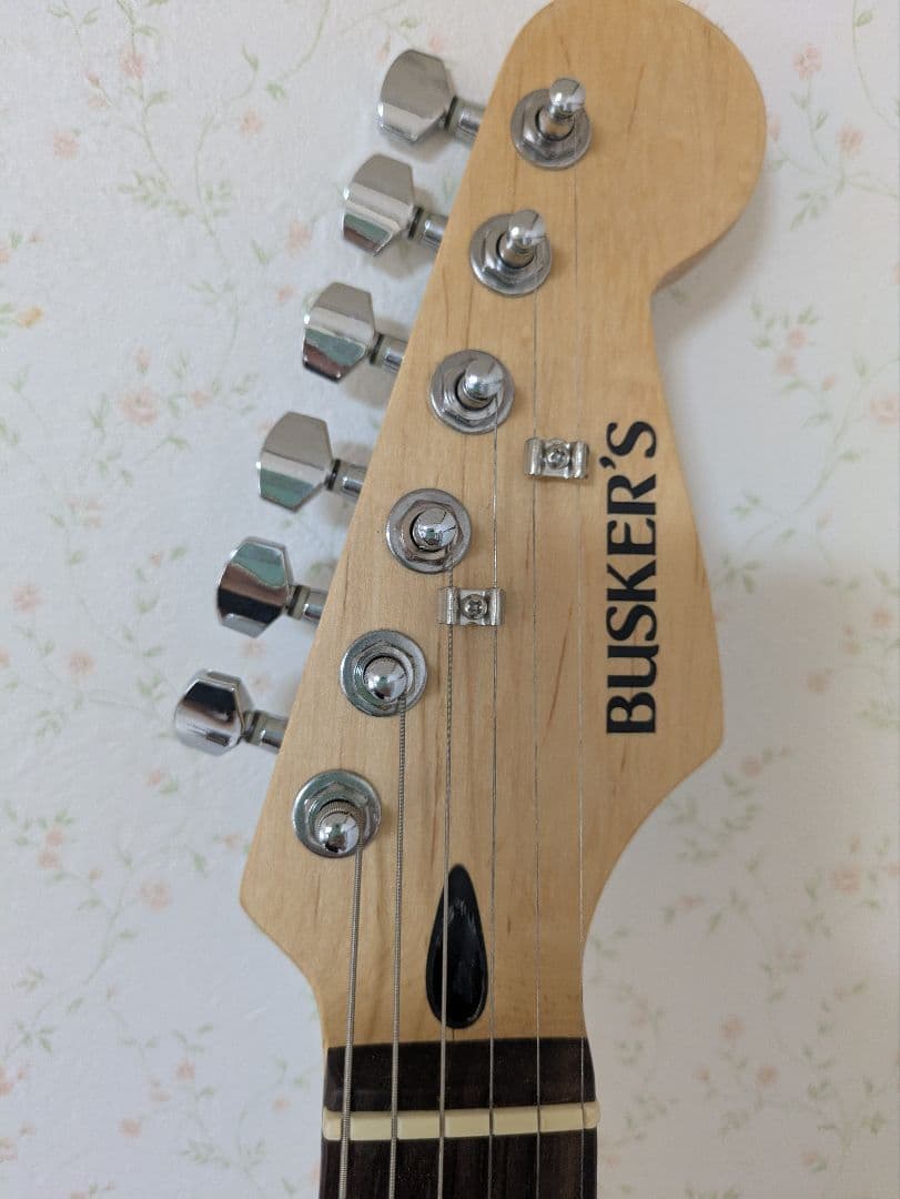 BUSKER'S　バスカーズ　 エレキギター ブラック ストラトタイプ
