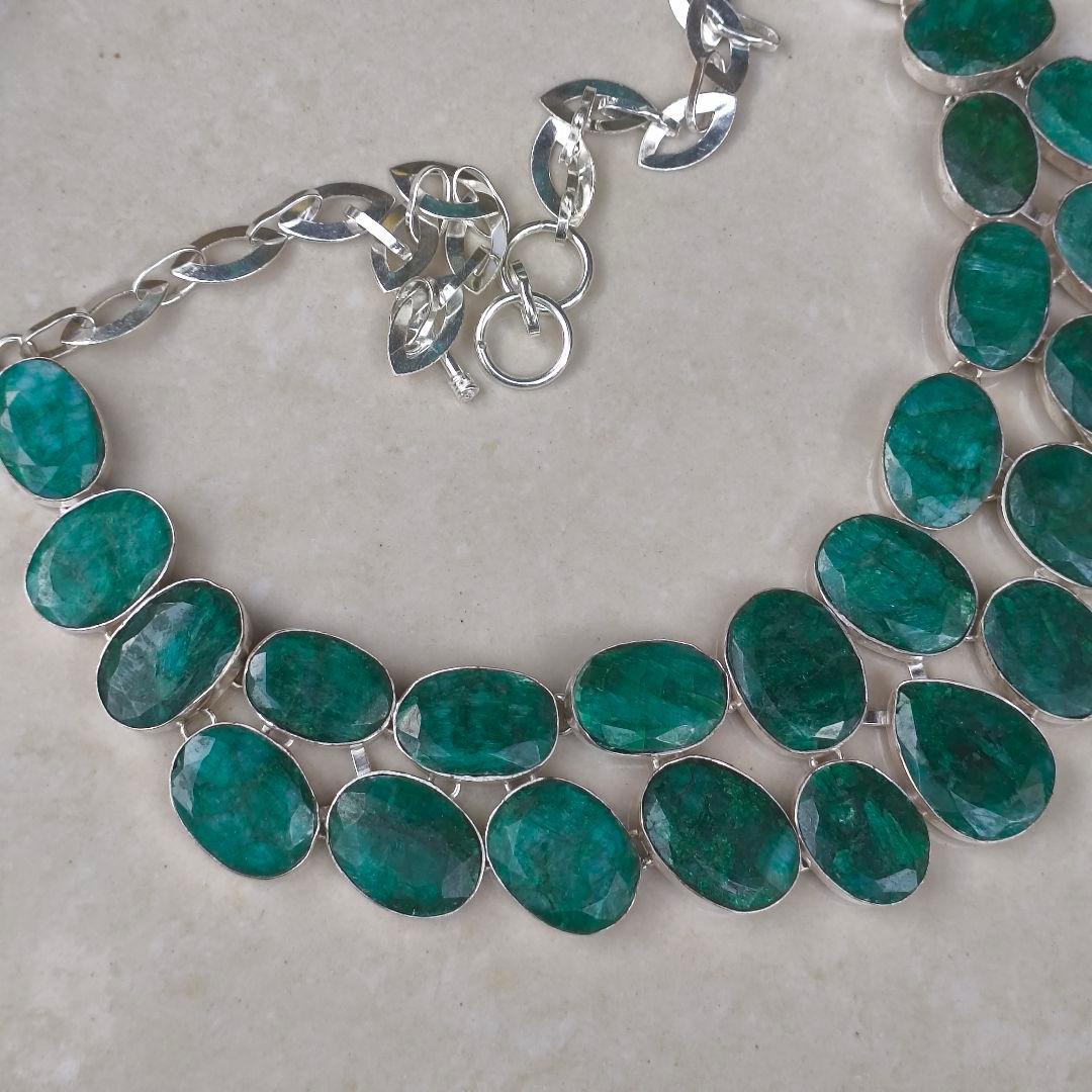 特大 エメラルド 30 天然石 ネックレス シルバー ビジュージュエリー