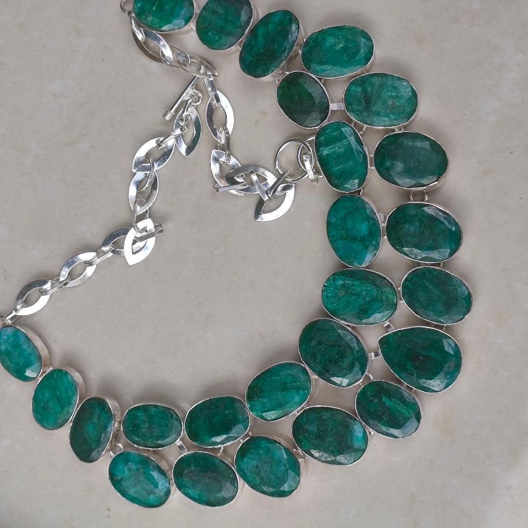 特大 エメラルド 30 天然石 ネックレス シルバー ビジュージュエリー