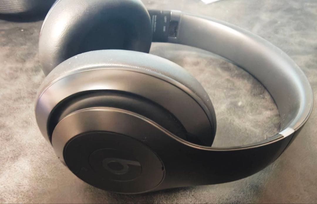 Beats studio Pro ブラック