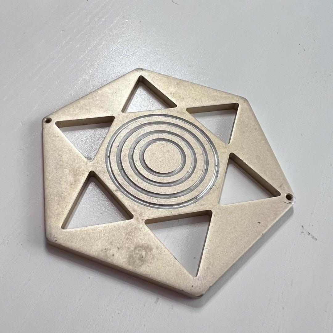 希少　ヒランヤ　金　ゴールド　六角　貴重品 レア　アルマイト　廃盤