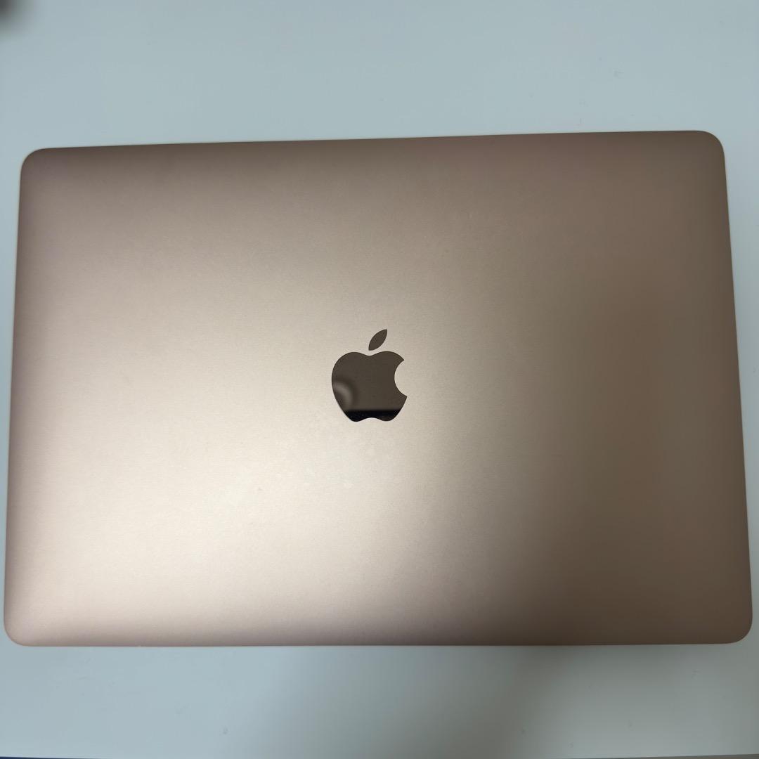 Macbook air M1 2020年モデル 8GB SSD256GB