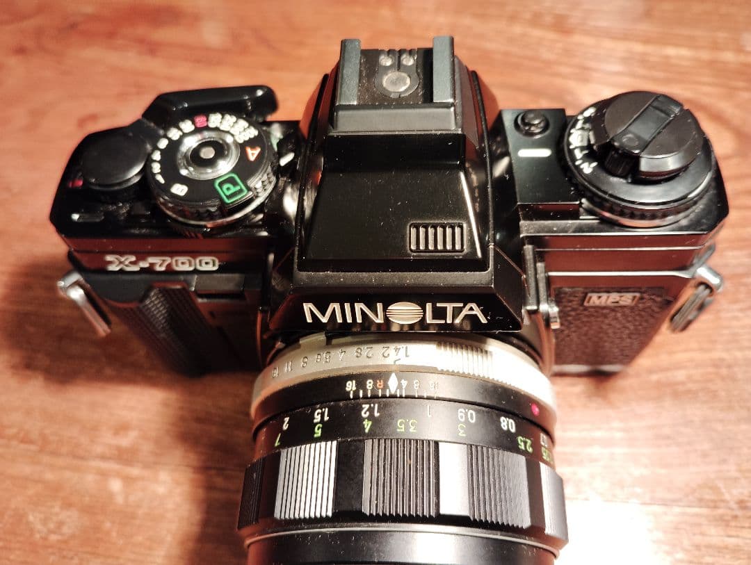 MINOLTA X-700 一眼レフカメラ　傷は少ない！
