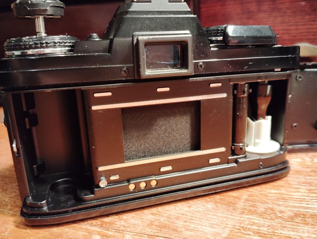 MINOLTA X-700 一眼レフカメラ　傷は少ない！