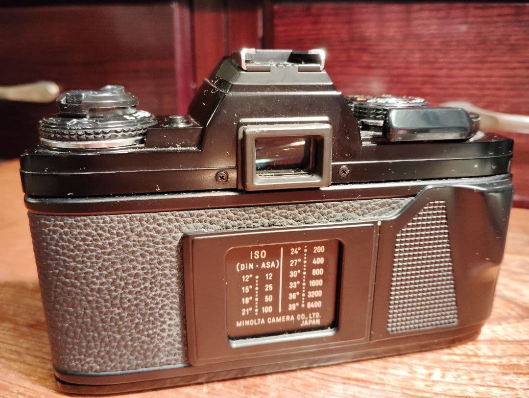 MINOLTA X-700 一眼レフカメラ　傷は少ない！
