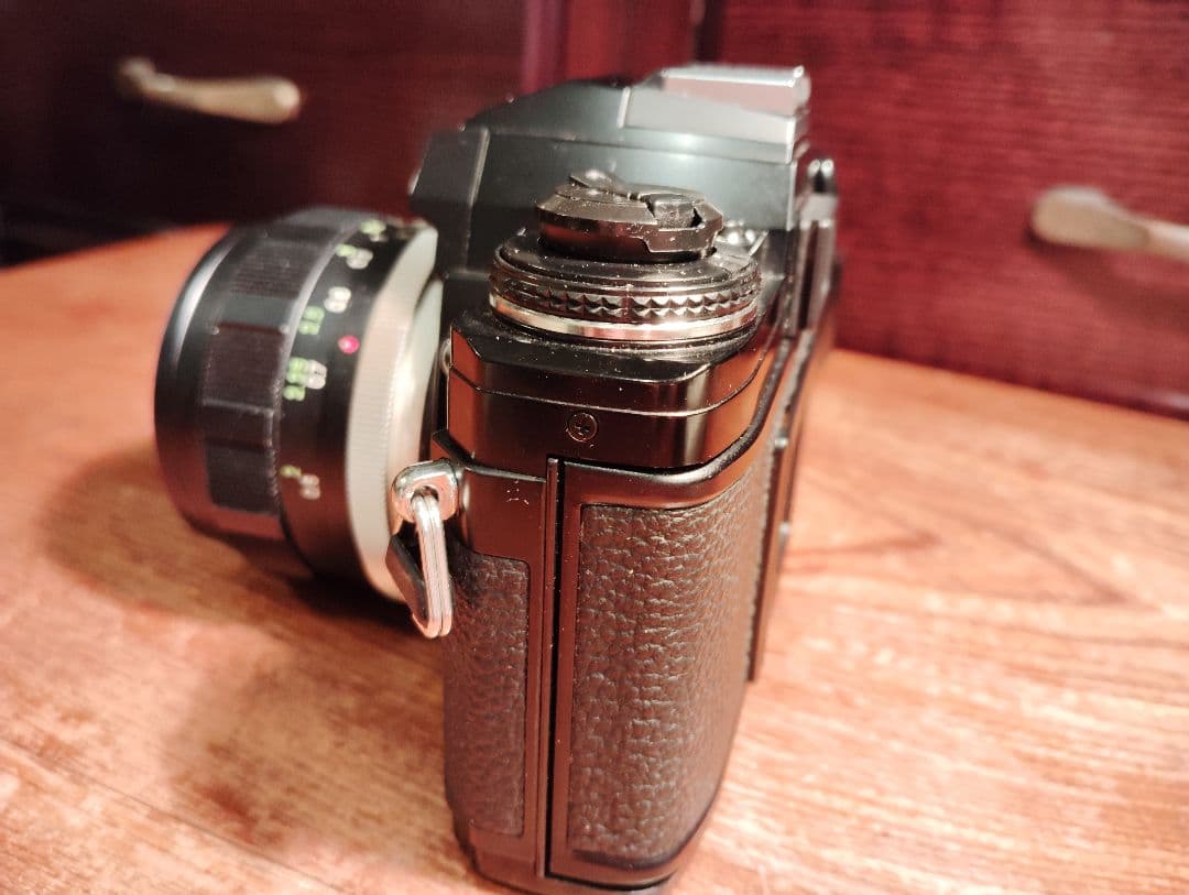 MINOLTA X-700 一眼レフカメラ　傷は少ない！