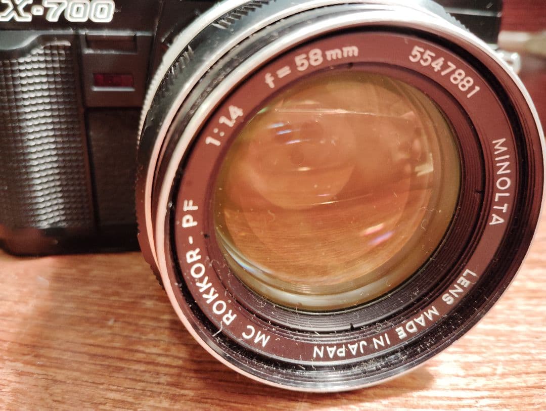 MINOLTA X-700 一眼レフカメラ　傷は少ない！