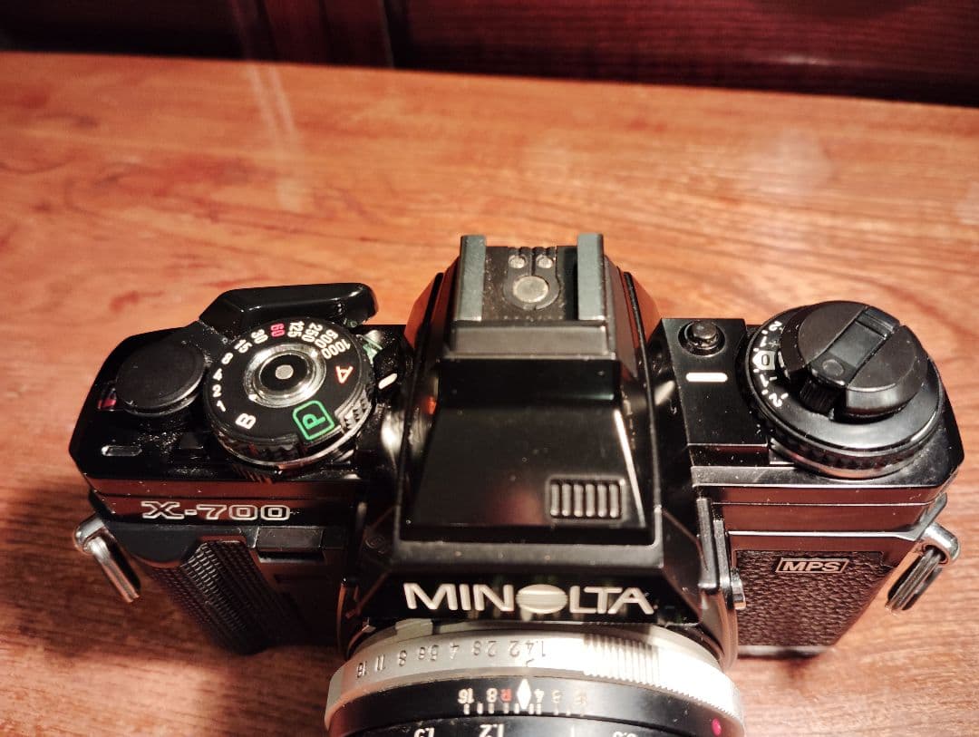 MINOLTA X-700 一眼レフカメラ　傷は少ない！