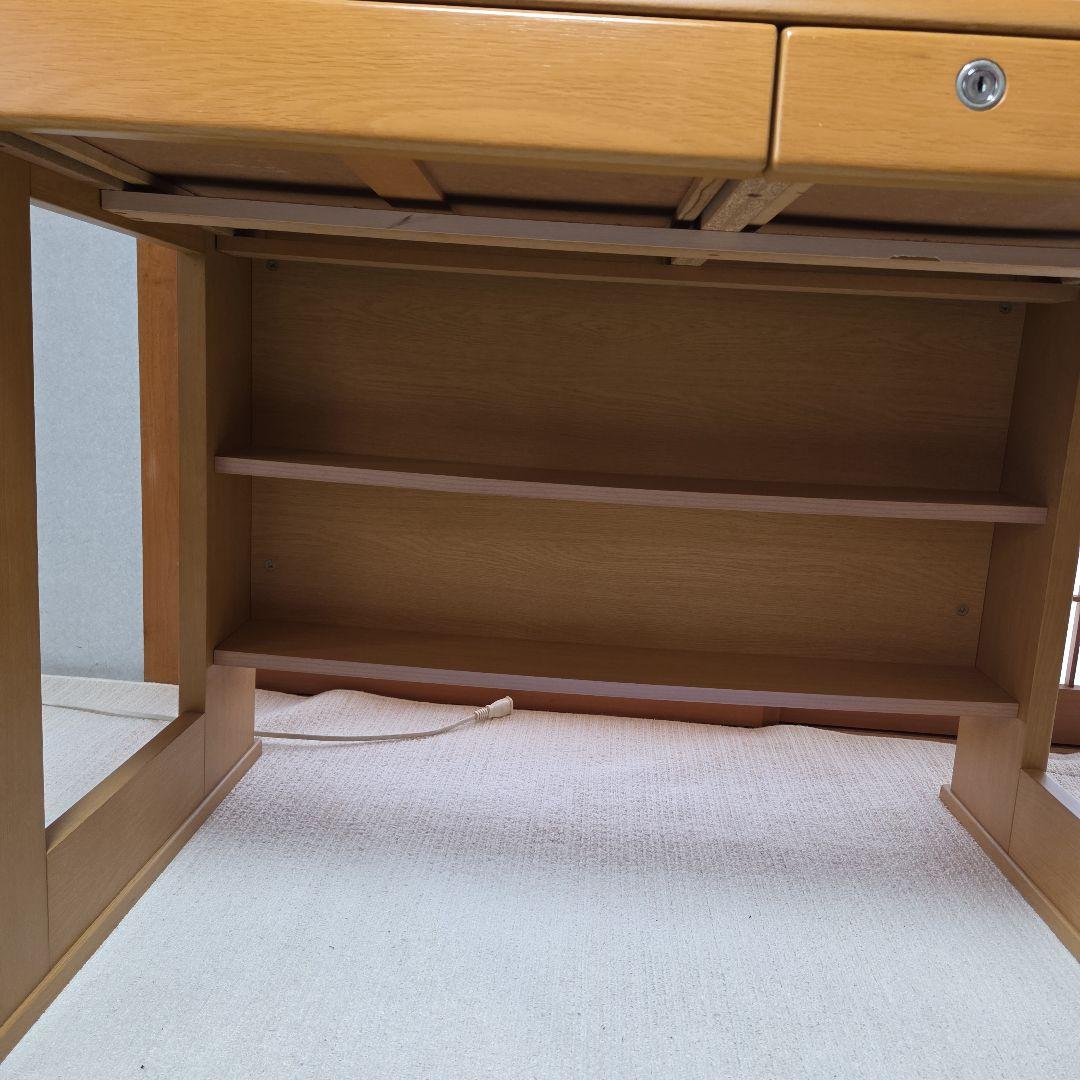 オカムラ　OKAMURA　学習机　本棚1段つき