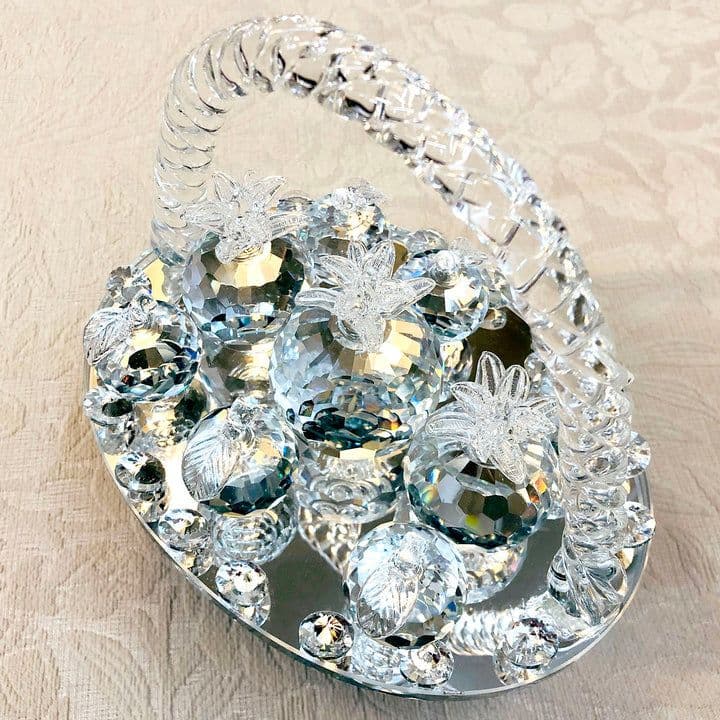 輸入雑貨　全面クリスタル仕様　『フルーツバスケット』　カットクリスタル　オブジェ