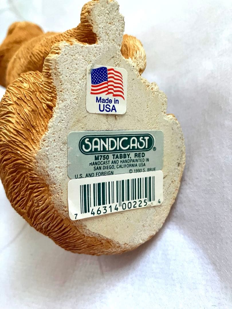 SANDICAST M750 タビー猫 置物