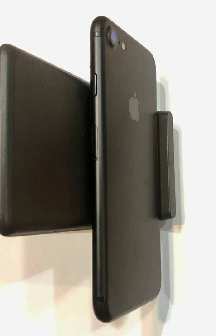 Apple iPhone 7 128GBブラック 本体 箱付き　バッテリー91%