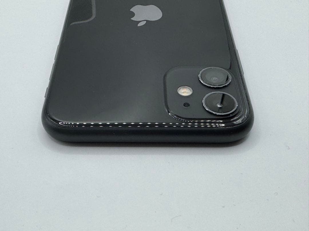 ◆Apple iPhone 11 64GB SIMロック解除済み ◆