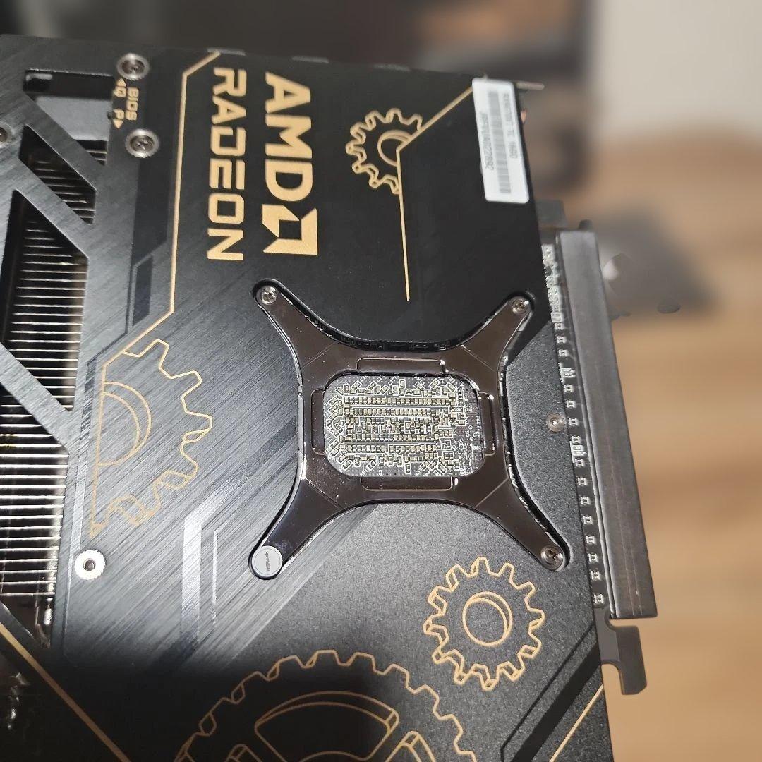 ASRock Taichi Radeon 9070XT OC グラフィックボード